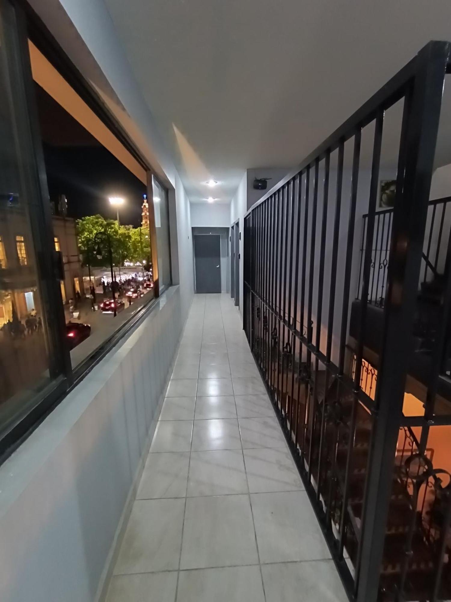 Front Vista Capsule hotel
