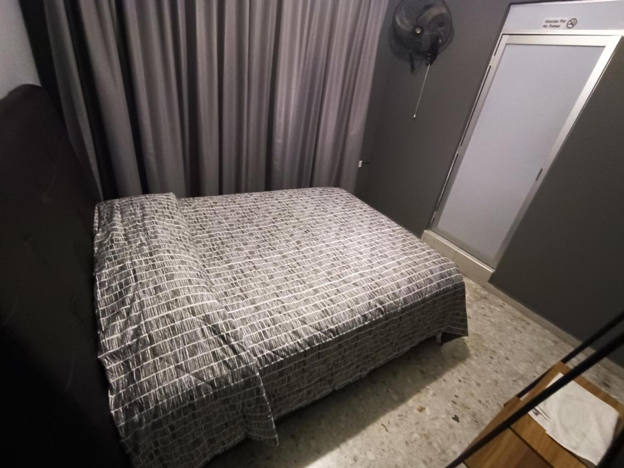 Capsule hotel Front Vista