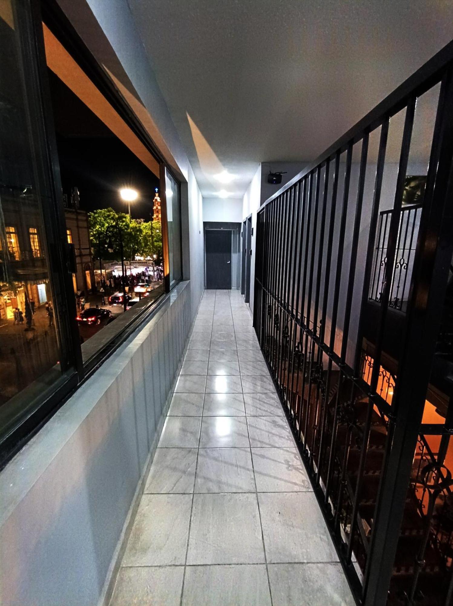 Capsule hotel Front Vista *