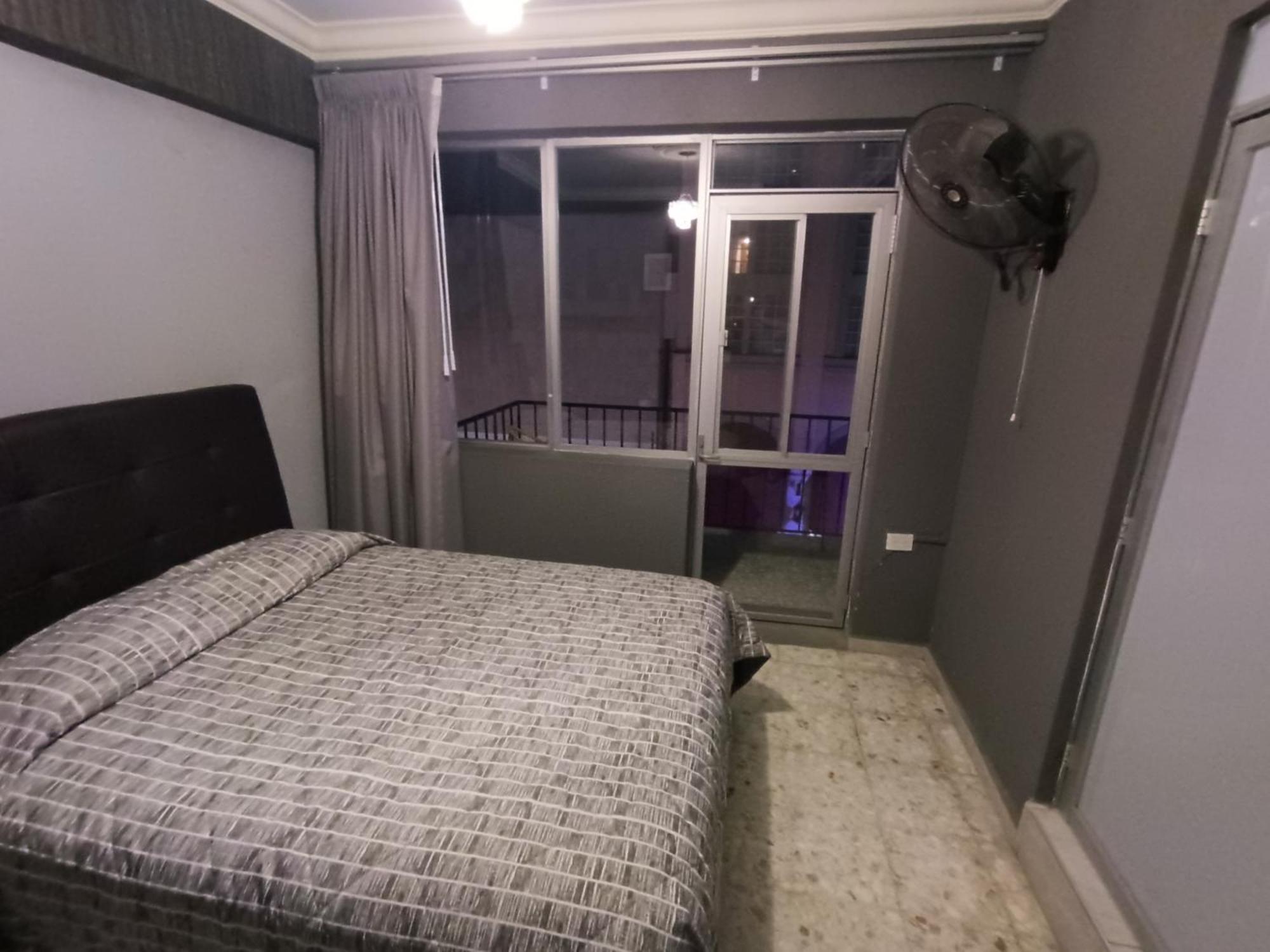 Capsule hotel Front Vista