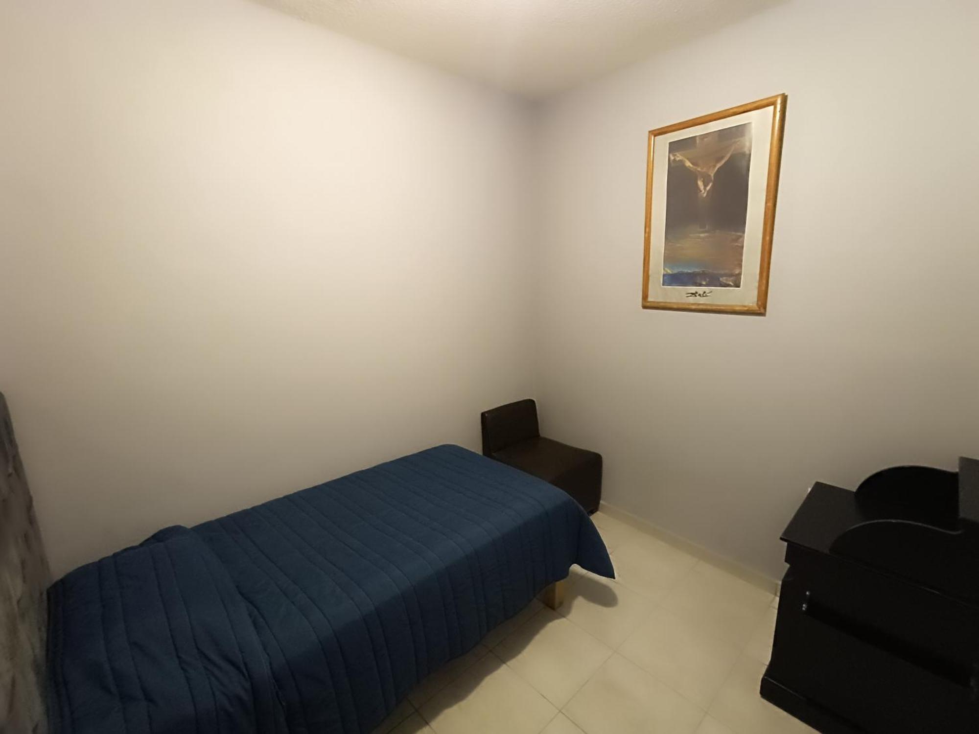 Front Vista Capsule hotel