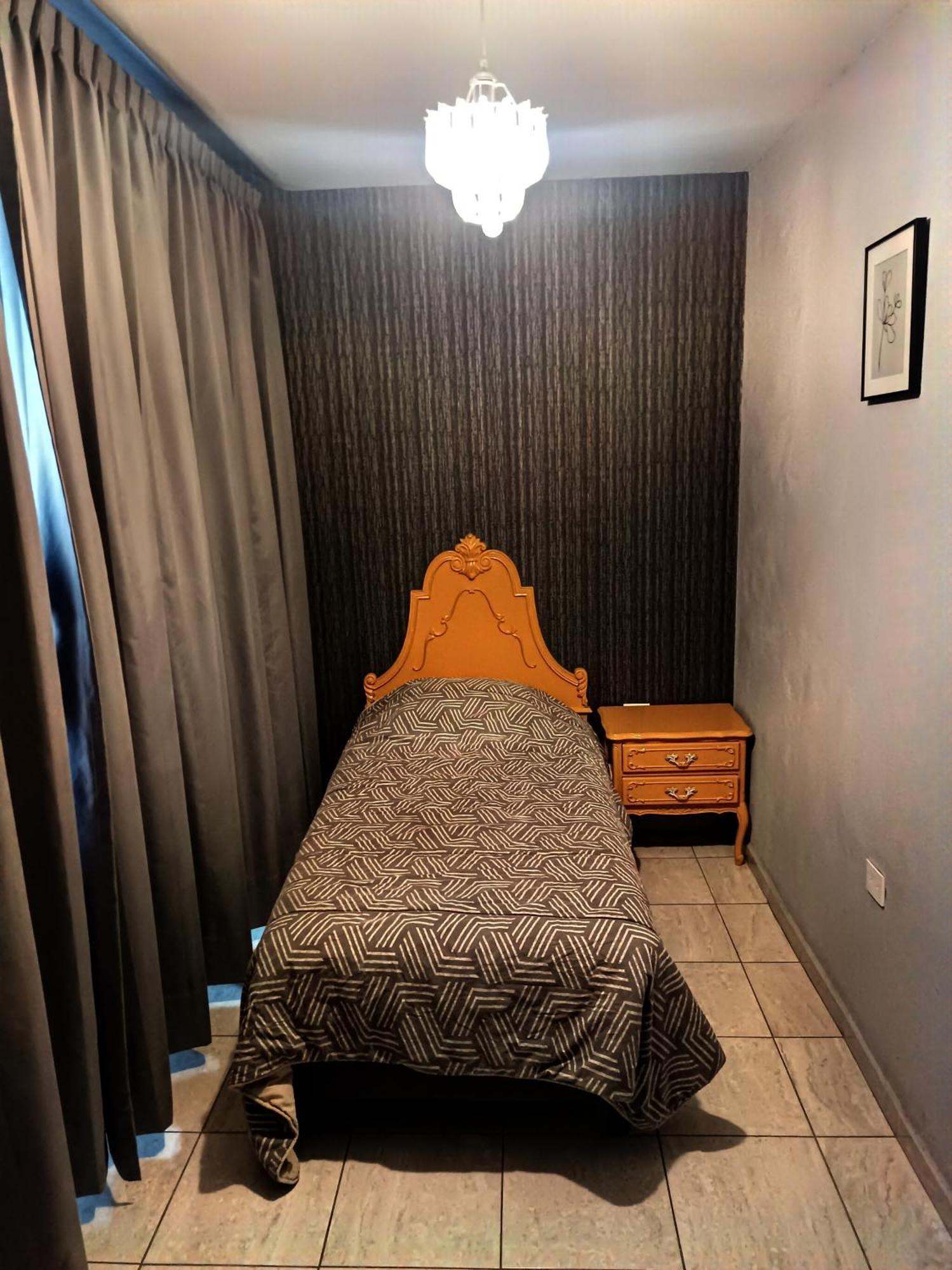 Front Vista Capsule hotel *